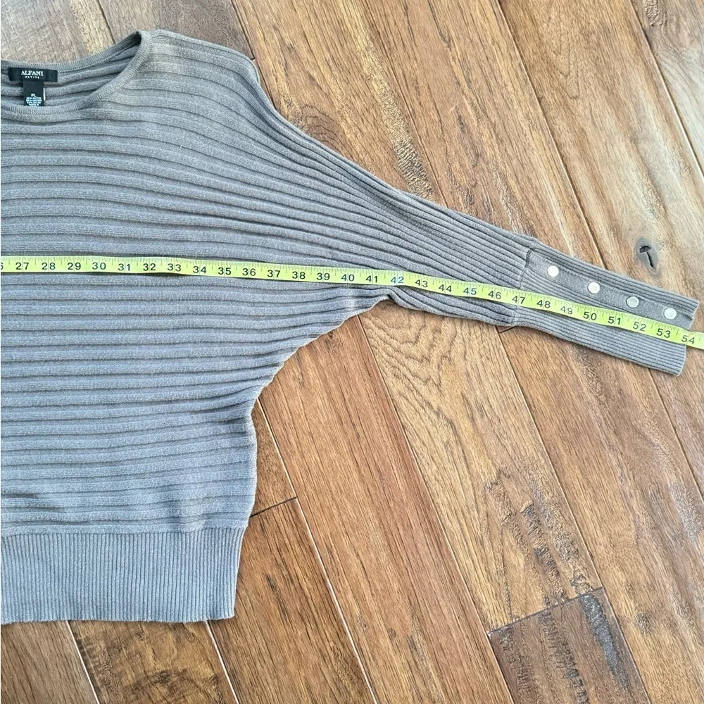 Alfani dolman ribbed button cuff sweater size L